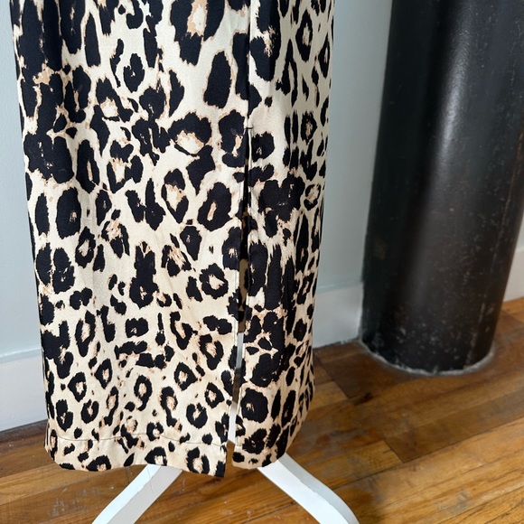 Zara leopard print maxi dress, size small - Picture 2 of 12